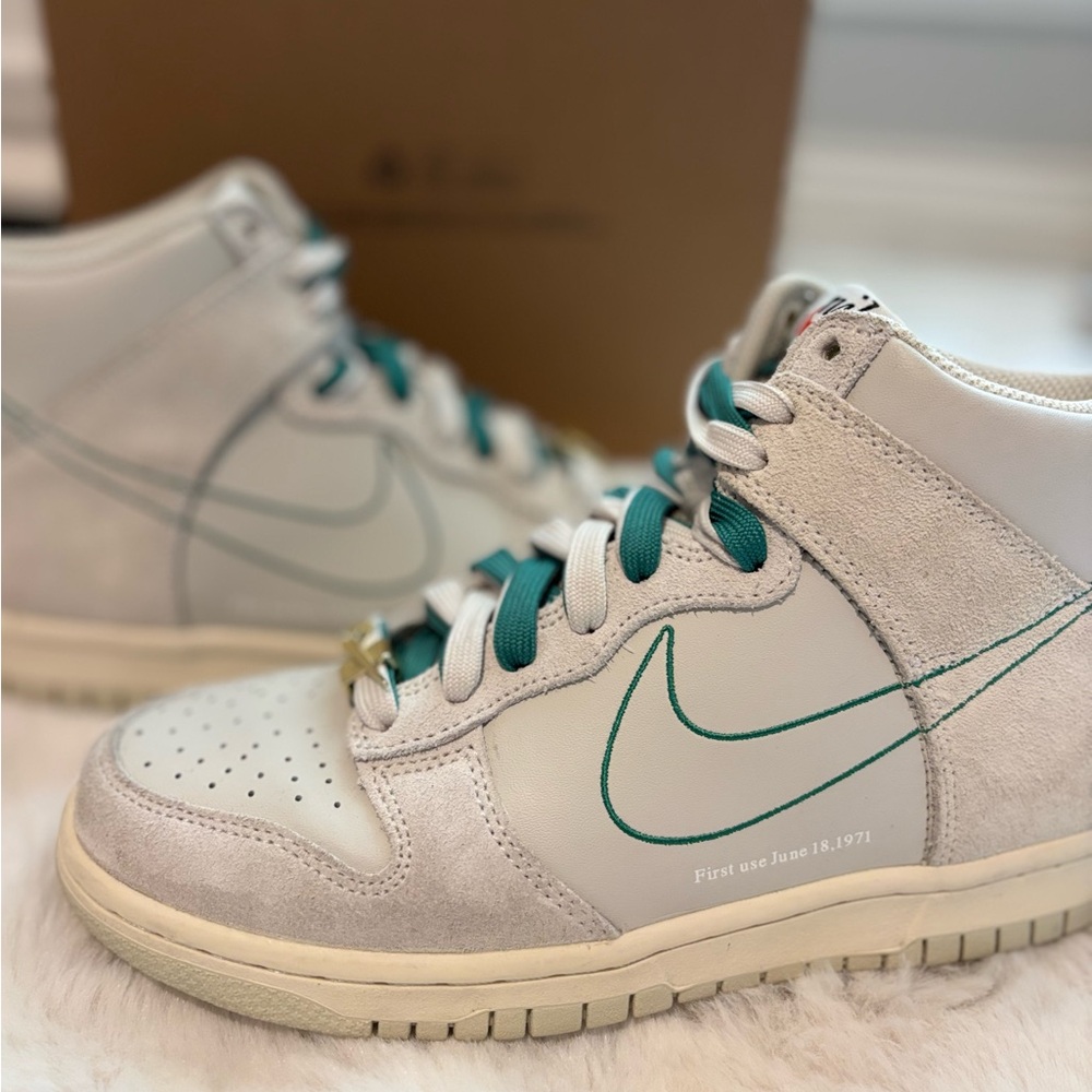 Nike Dunk High First Use Sail- Green BRAND NEW